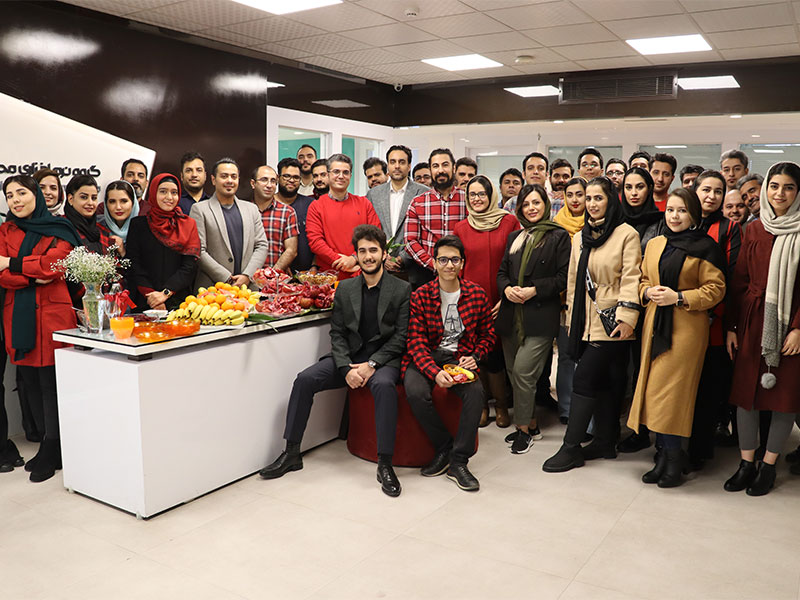mahak-personnel-yalda-celebration-4